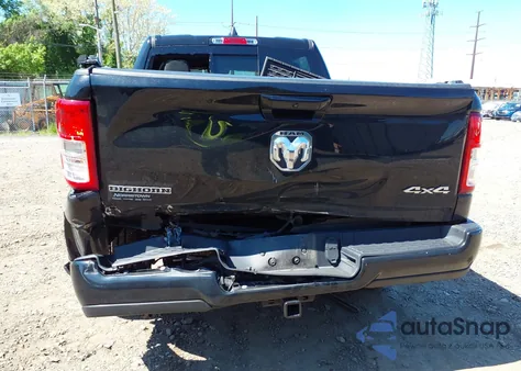 2022 Ram 1500 Big Horn 4X4 5'7 Box z USA, uszkodzony, nr VIN 1C6RRFFG6NN439340